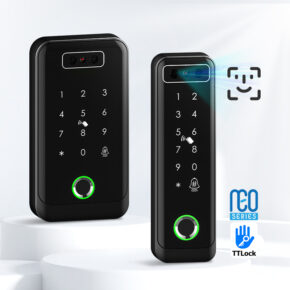 Интелигентен контрол на достъп с разпознаване на лице AC05